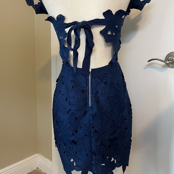 Stunning Saylor FP Cocktail Dress Size Small NWOT - Picture 9 of 13